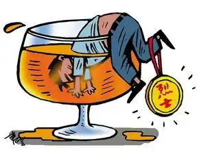 马上要过年了,喝酒千万别这样喝看完冒一阵冷汗...
