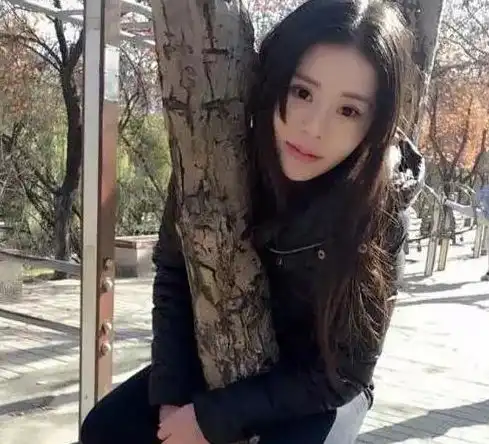 搞笑,,妈妈陪女儿来相亲,我更喜欢丈母娘,你呢
