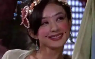 同是女星扮丑赵丽颖搞笑,姚晨变龅牙妹,而她让人心疼

