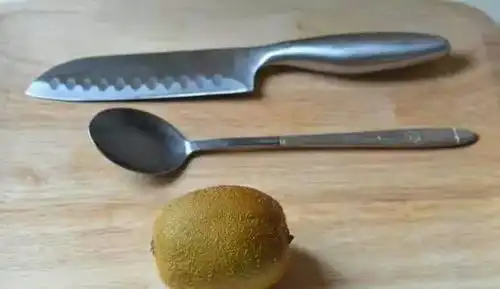 多种水果超快速切法,不吐皮不粘手大块吃果肉
