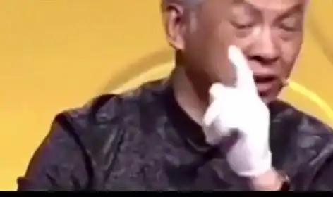老人带祖传宝刀鉴宝,专家吃惊您祖上是老人溥仪是我叔
