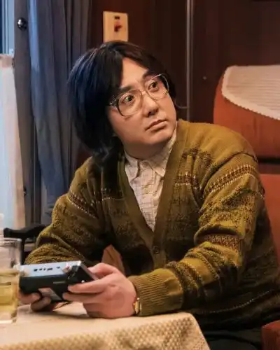 徐峥回应囧妈提档,称自己考虑不周,却因配图被怼蹭热度
