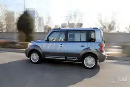 长城哈弗m2两驱精英型动态图集
