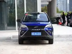 云度云度π32018款尊贵型双色版车身外观图片
