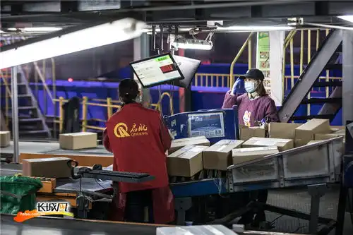 高清组图爆仓你的双十一快递在这里
