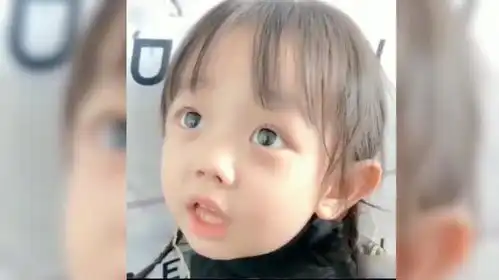 盘点萌娃搞笑视频合集,小男孩说爸爸妈妈吃我的喝我的
