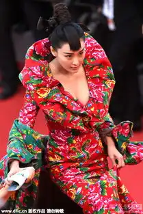戛纳电影节红毯现场女星斗艳
