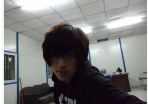 搬运何亮辰人人,这才是真正的葬爱家族不妥删