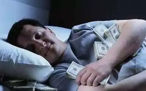 还在投钱做微商,out了可以换一种简单的方式
