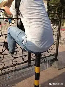 内涵段子经理,你衣服穿好了吗
