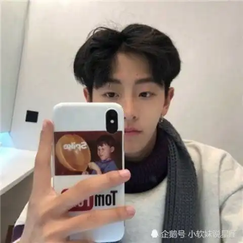 12星座男喜欢你会露出的小马脚巨蟹得理不饶人,天蝎飘了
