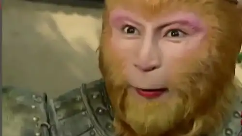 精彩搞笑孙悟空打的牛魔王光屁股就疯跑
