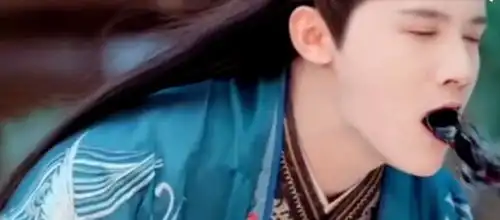 影视剧花式吐血,有人似喷泉,有人似吐痰,只有晓明吐血像笑话
