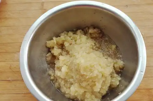 很多人把它当垃圾扔,用来做馅料,清脂刮油降血糖,不懂太亏
