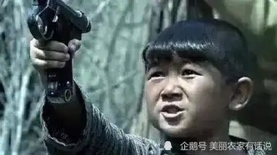抗日神剧13句搞笑台词,前9句都忍住没笑,最后4句忍无可忍
