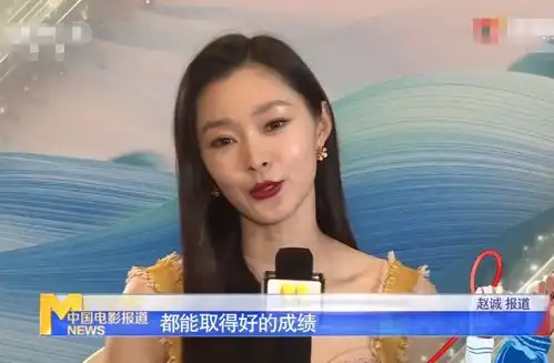 明星集体为高考加油,龚俊晒校服照,鹿晗的配图有心啦
