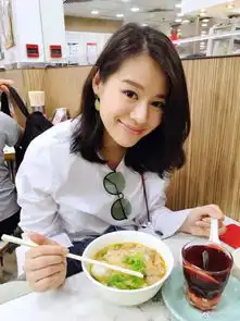 胡杏儿晒合照祝刘涛生日快乐准妈妈气色好笑出了皱纹组图
