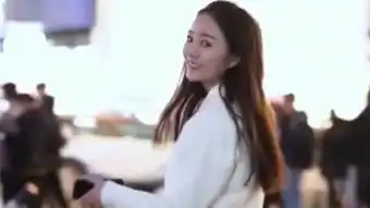 回头一笑
