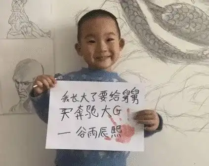 搞笑图片现在的年轻人聚会真的太多了,一不小心就可能喝多

