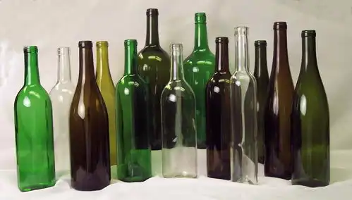 一瓶形一类酒,世界经典葡萄酒瓶大盘点
