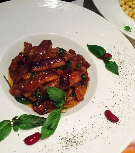 经常大鱼大肉的你,需要知道这几家素菜馆
