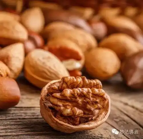 芝麻紫菜补钙不输牛奶
