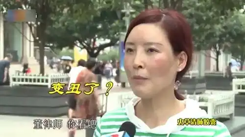 女子整容越整越丑直呼面部不对称,美容院你拿以前照片看看
