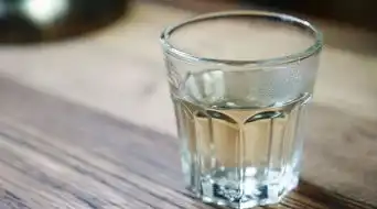 喝一瓶啤酒等10个小时才能开车上路老司机都搞不清楚
