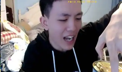 被称为神鸡营土鸡的明凯转变形象,巅峰赛2100分乱杀,吕德华慌了