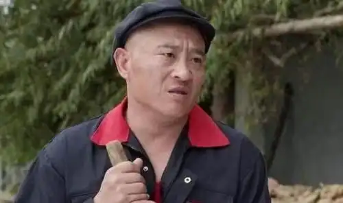 赵本山又有徒弟栽了乡村爱情赵四刘小光酒驾,他的黑历史可不少
