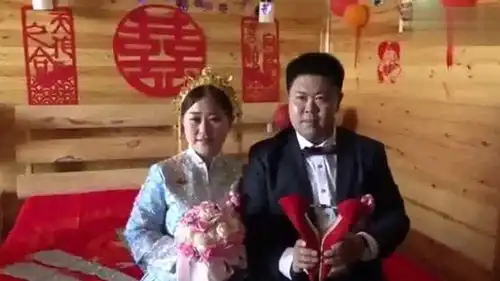 湖南姑娘出嫁,新郎是大老板
