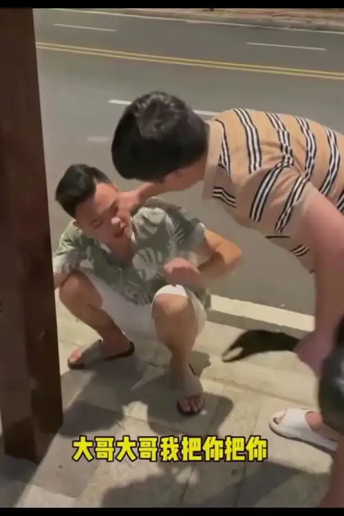 笑出腹肌的搞笑视频合集4

