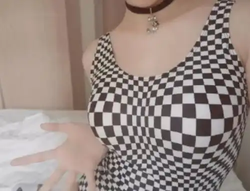 搞笑又不上班,又不上课,有什么好坚持的
