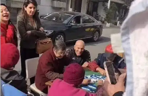 法语麻将打起来约吗
