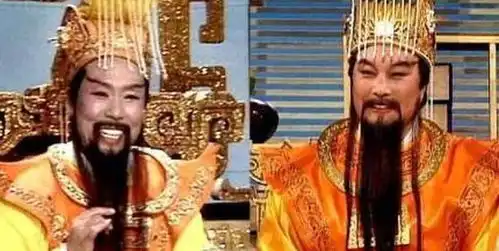 同样演西游记中的玉帝,王卫国却印在了冥币上,坦言心里很不痛快
