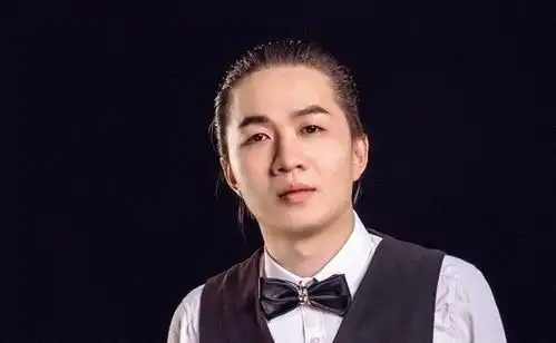 他是德华最好的兄弟,如今却是最惨主播,更是成为全网狙击第一人

