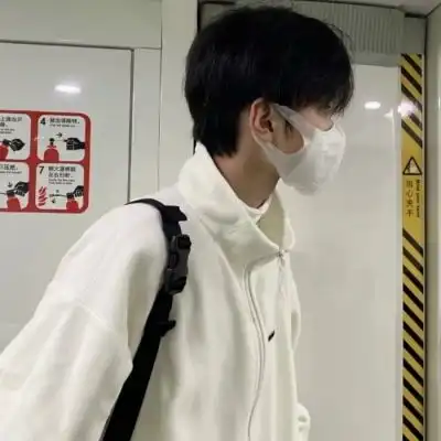 文艺范搞怪的帅气男生头像合集2021我遇见了光光遇上了我
