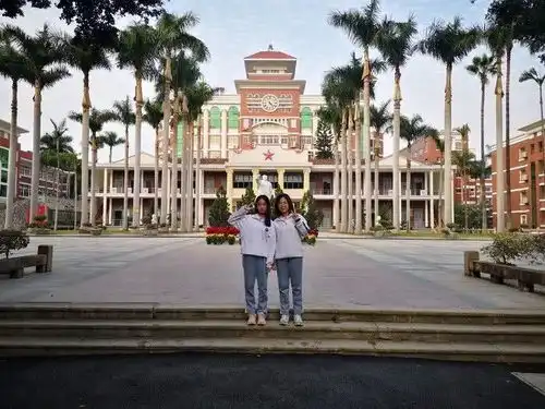 火了漳州这两名女生,你认识吗
