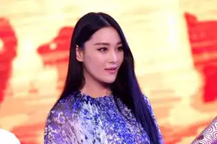 星光大道草帽姐走穴效仿张馨予穿花棉袄
