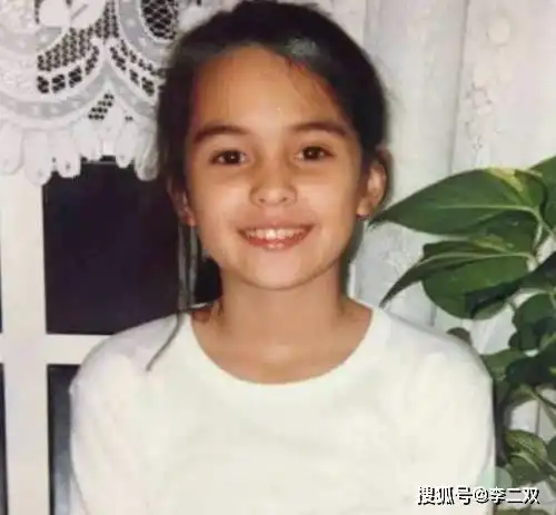 33岁的张榕容从绝世美女,到出演最丑女一号,到底经历了什么