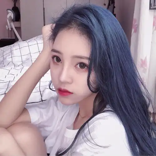 丑女图片搞笑头像她很漂亮