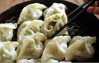 清明小长假出去嗨大连高铁能游到这么多好玩的地方两三天绰绰有余

