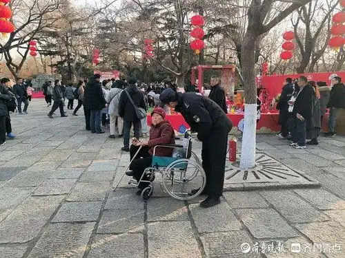 好吃好玩好逛大明湖春节文化庙会亮点纷呈
