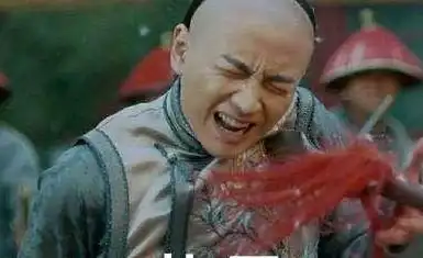 搞笑段子笑话幽默图片今天回家,我牵着妈妈的手在大街上走
