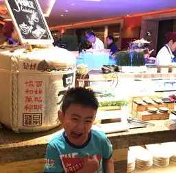 张柏芝晒lucas庆生照兄弟俩搞怪出镜
