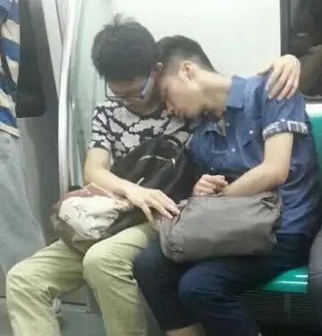 笑话段子搞笑图片算命先生你别跑,我保证不打死你
