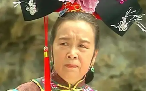 林有有被骂,容嬷嬷被扔菜,安嘉和被家暴,当一个好演员不要太难
