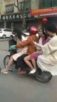 这样停车我也会,就是有点费车丨爆笑囧图
