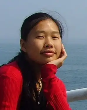 因为征婚,所以更改形象照片了
