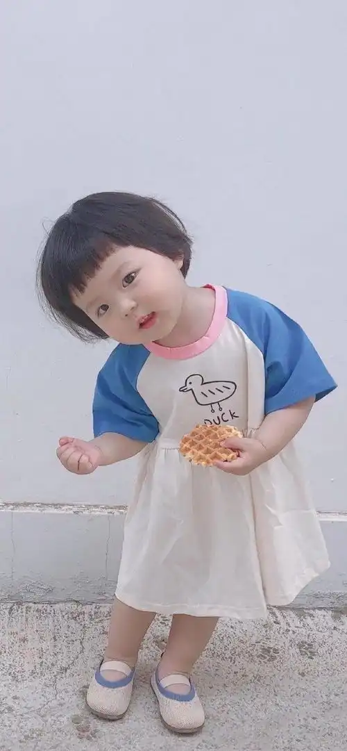 壁纸我有一根仙女棒变大变小变漂亮
